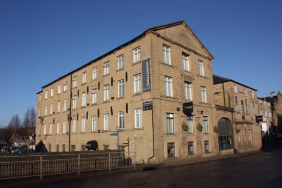 Cambridge Hotel Waterfront Бригхаус Екстериор снимка