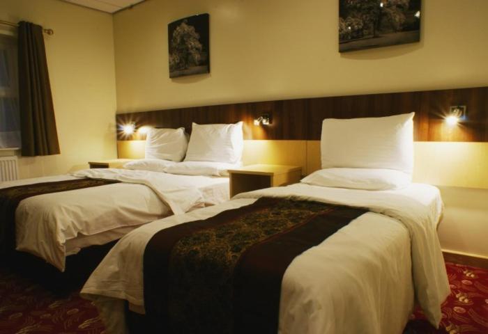 Cambridge Hotel Waterfront Бригхаус Екстериор снимка